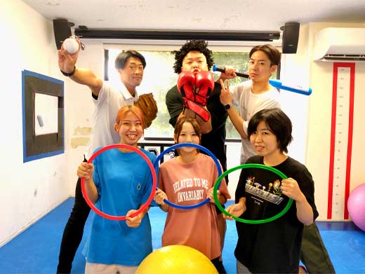スタッフの紹介